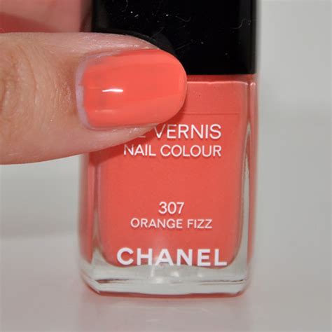 chanel nail vernis orange fizz|Chanel Le Vernis in Orange Fizz Review .